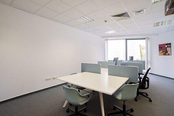 Northside Business Centres, 2nd floor, BC91 Office building, Váci út 91., Budapest, Hungary, Budapest, XIII. kerület képe