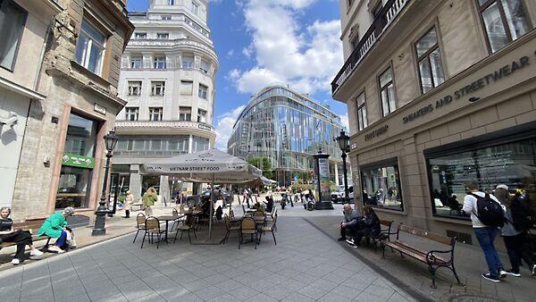 V. Szervita tér, Budapest, V. kerület képe