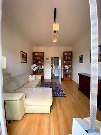 Sánc utca, Pécs képe