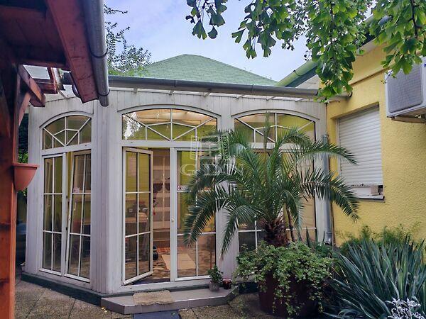 Egy otthon több, Üllő képe