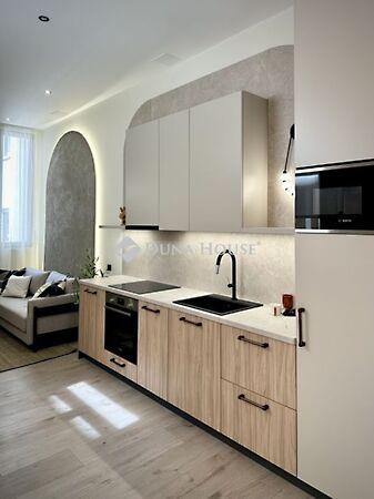 Zrínyi, Budapest, V. kerület képe