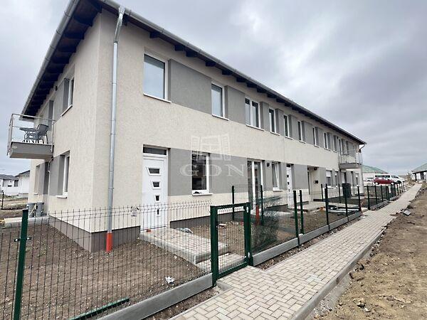 Mendei Lakópark, D. épület Fszt., Mende képe