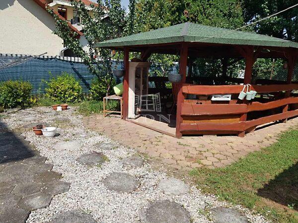 Ananász, Budapest, XVII. kerület képe