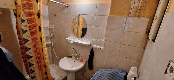 Móricz Zsigmond utca, Komló képe