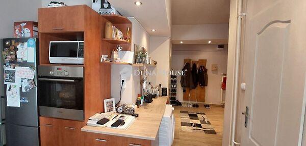 Népház, Tatabánya képe