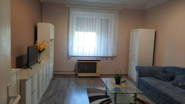 Komlói, Pécs képe