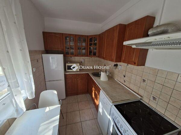 Kelemen László, Komárom képe