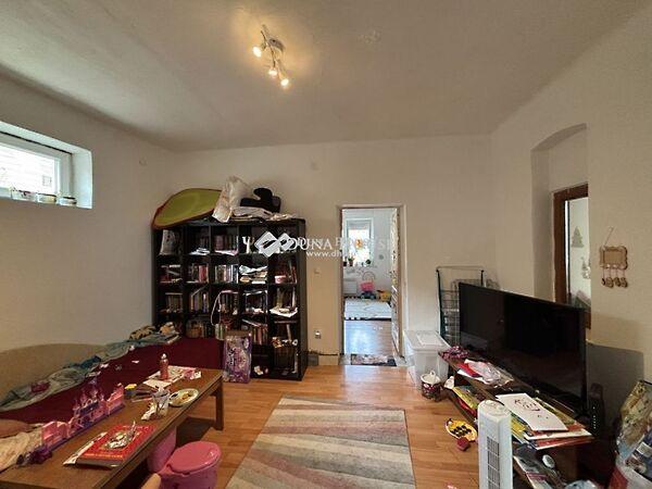 Hunyadi János, Sárisáp képe