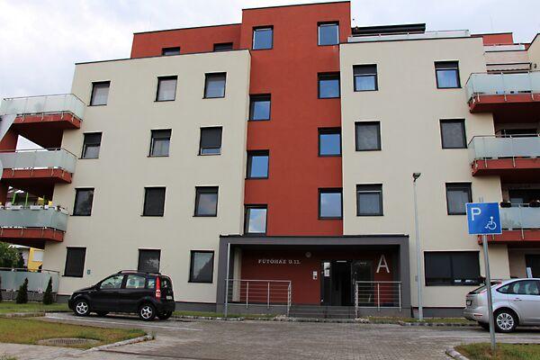 Fűtőház utca 11/A, Székesfehérvár képe