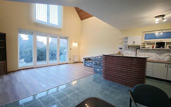 Csanád  utca, Érd képe