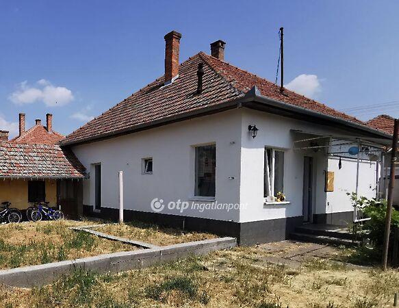 Jászkarajenő képe