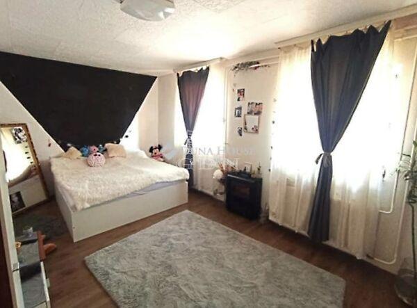 Tágas otthon, Ócsa képe