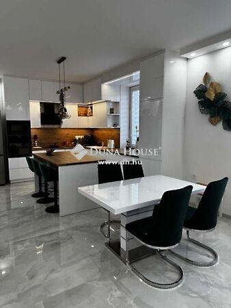 Lőrinci, Vecsés képe