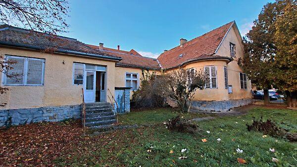 Csók, Keszthely képe