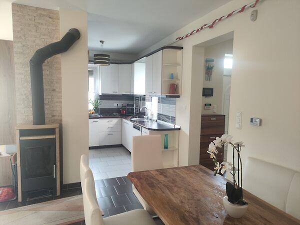 Kertváros, csendes, Budaörs képe