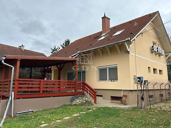 Galériás,, Kápolnásnyék képe