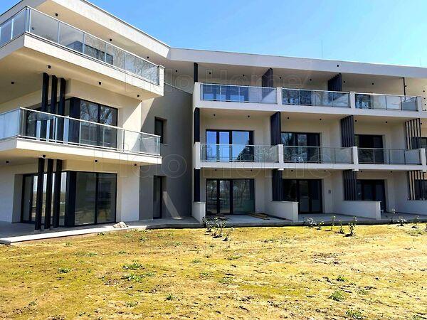 Balatonfenyves képe