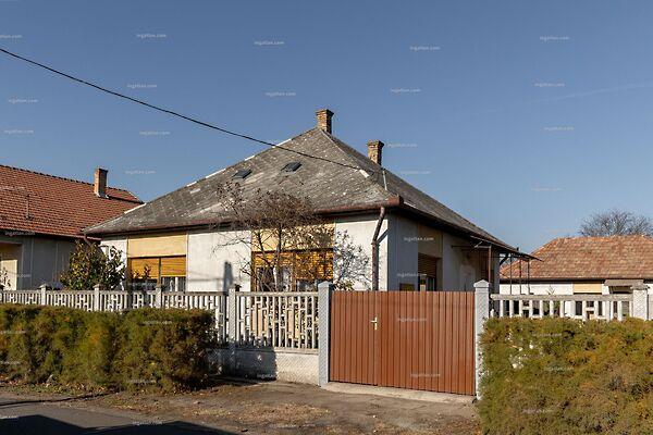 Kund, Nagykáta képe