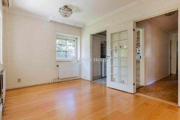 Cseppkő, Budapest, II. kerület képe