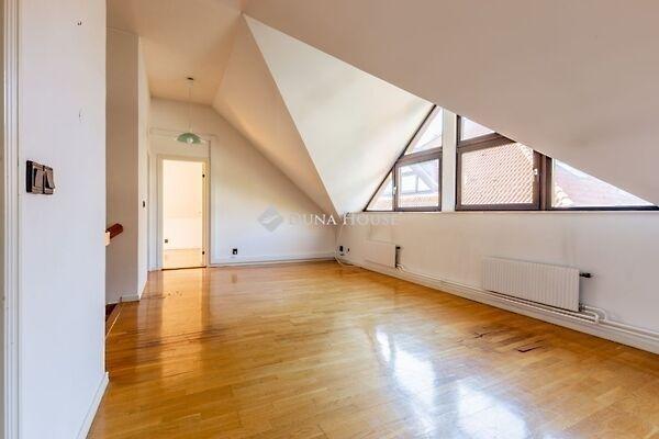 Cseppkő, Budapest, II. kerület képe