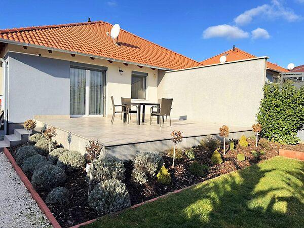 Szeder, Pécel képe