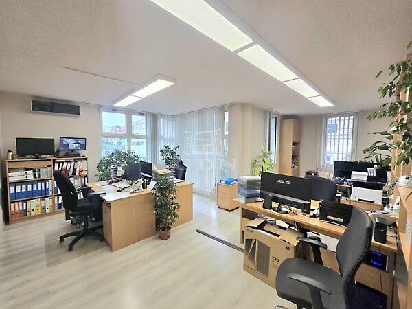 200 m2-es iroda, Zalaegerszeg képe