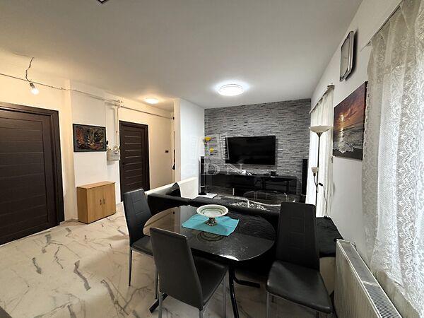 FELÚJÍTOTT, ÖNÁLLÓ CSALÁDI, Üllő képe