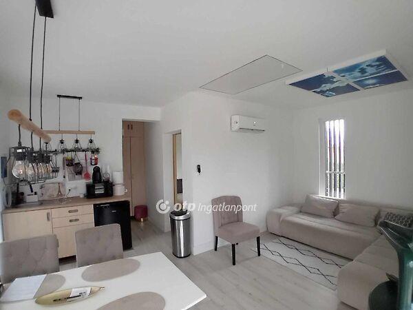 Nyár, Tóalmás képe