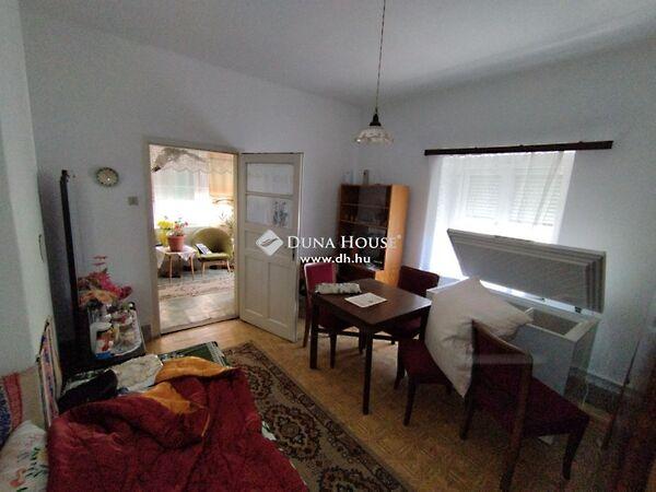 Szentmiklósi, Neszmély képe