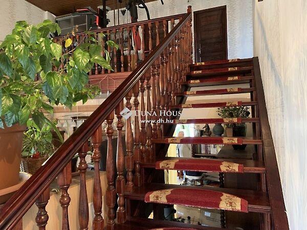 Fő, Erdőkertes képe