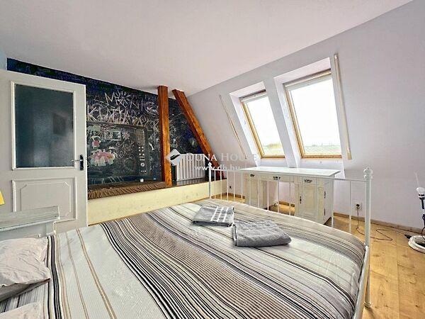 Kossuth Lajos, Budapest, V. kerület képe