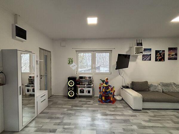 Körtefa, Mogyoród képe