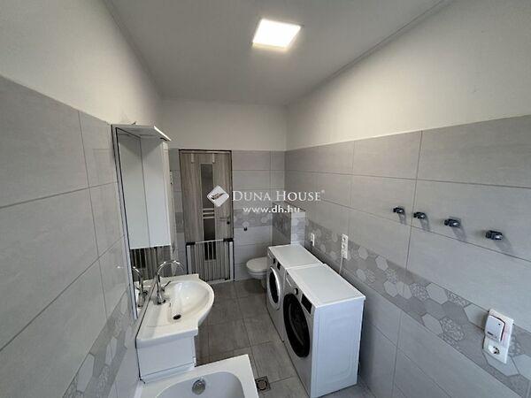 Körtefa, Mogyoród képe