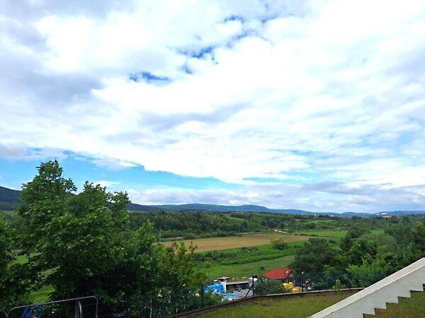 Külső Bécsi, Pilisborosjenő képe