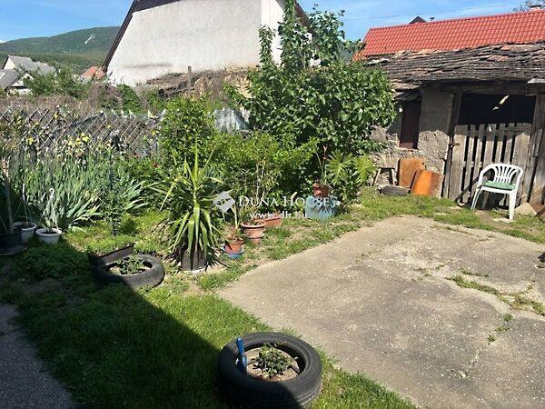 Szabadság, Piliscsév képe