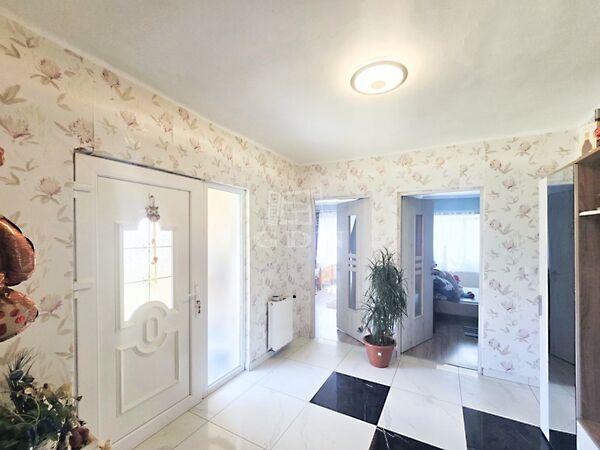 3 szoba, nagy terület,, Baktüttös képe