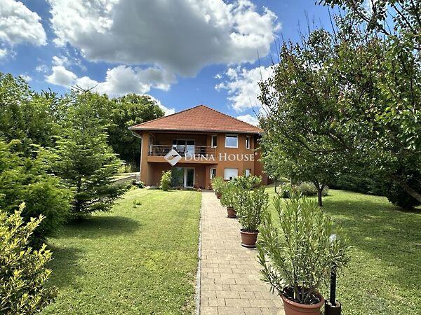 Malomrét, Kozármisleny képe