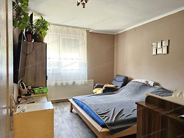 Császártöltés képe