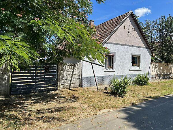 Felsőszentiván képe