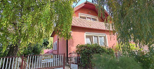 Kis, Kajárpéc képe