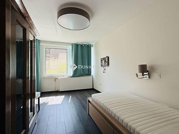 Ugron Gábor, Budapest, XI. kerület képe