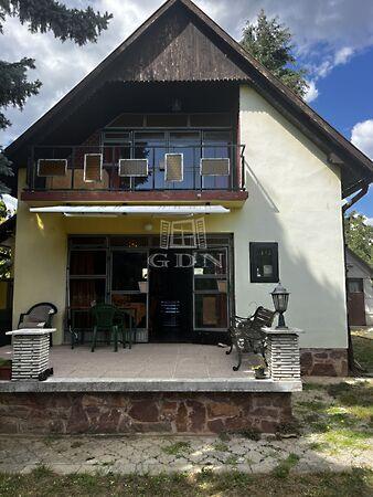 71 út, Ábrahámhegy képe