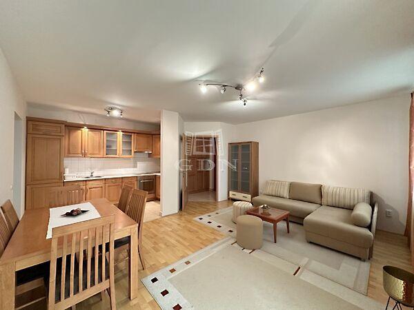 Tobak, Székesfehérvár képe