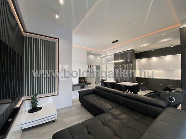 Ezredév, Kaposvár képe