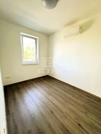 Természetközeli új építésű, Kaposvár képe