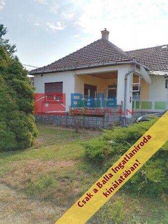 Fő út, Heves képe