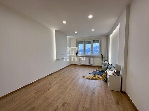 Jó adottságú panel, Budapest, III. kerület képe