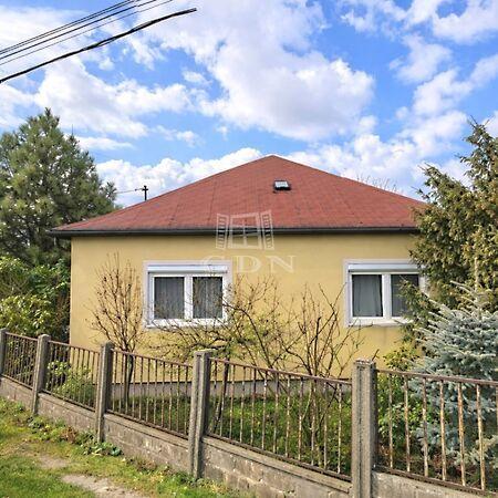 Központhoz, Magyaralmás képe