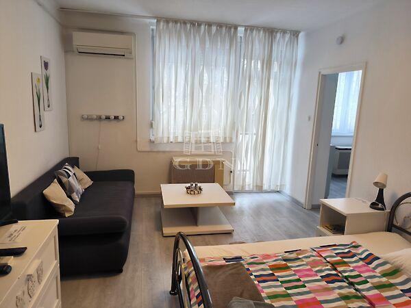 Angol, Budapest, XIV. kerület képe