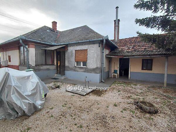 Csokonai, Jászfényszaru képe